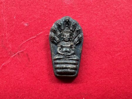 Wealth amulet B.E.2538 Phra Prok Bai Makham silver amulet by LP Mon – Metta batch (SOM942)