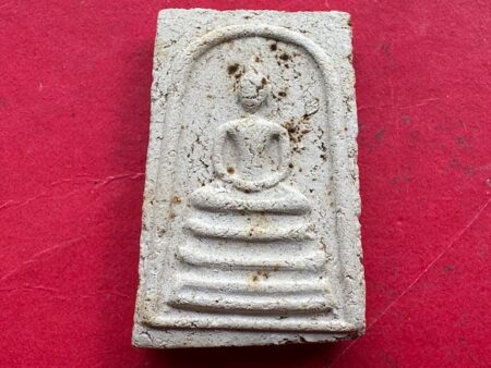 Rare amulet B.E.2515 Phra Somdej Puen Taek holy powder amulet with beautiful condition by LP Phrom (SOM951)