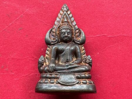 Wealth amulet B.E.2548 Phra Phuttha Chinnarat Muen Yant Nawaloha amulet in Than Pha Thip imprint by Wat Suthat (PKR198)