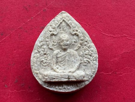 Rare Thai amulet B.E.2517 LP Kasem holy powder amulet with beautiful condition (MON1202)