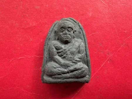 Rare amulet B.E.2507 LP Thuad Marn holy powder amulet in medium imprint – first batch (NEW005)