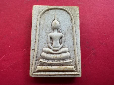 Rare amulet B.E.2511 Phra Somdej with LP Jun pattern holy powder amulet with beautiful condition (SOM707)